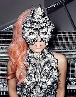 Lady+gaga-alexander+mcqueen+style.jpg4_