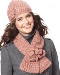 stylish hats and scarves for women_1