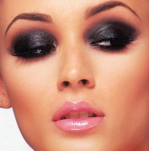 Valentine's Day Makeup Ideas For 2012_1