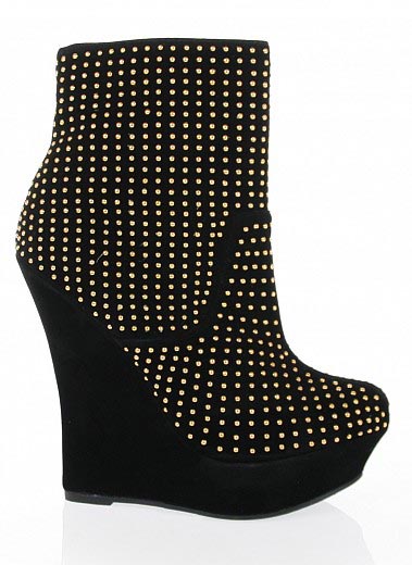 Bare Feet Shoes Studded Platform Wedge Booties By Alba
