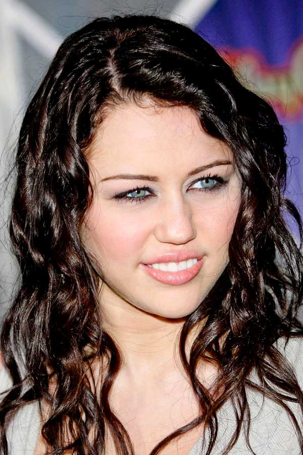 Miley Cyrus Dark Side Hairstyle